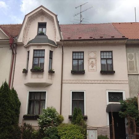 At Pension Ceske Budejovice Extérieur photo